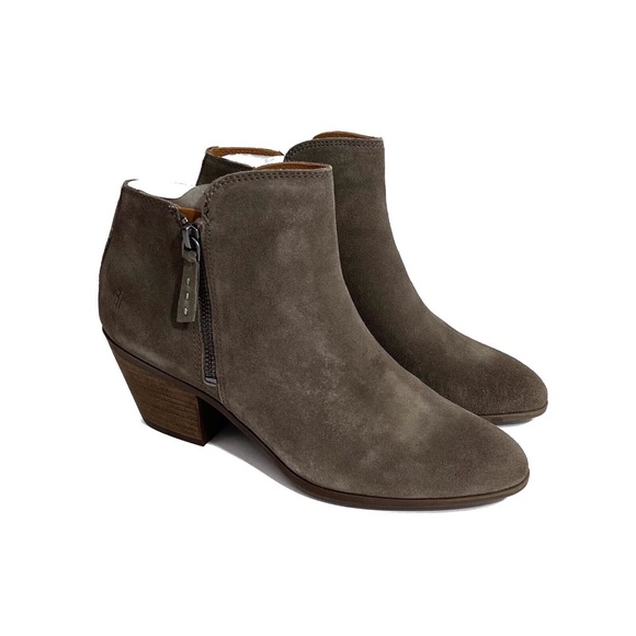 Frye Shoes - Frye Women’s Size 9 M Taupe Judith Zip Suede Leather Stacked Heel Bootie Boots